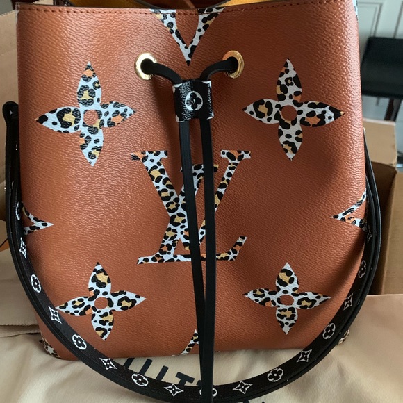 LV Jungle Capsule Collection Neo Noe - Picture 4 of 7